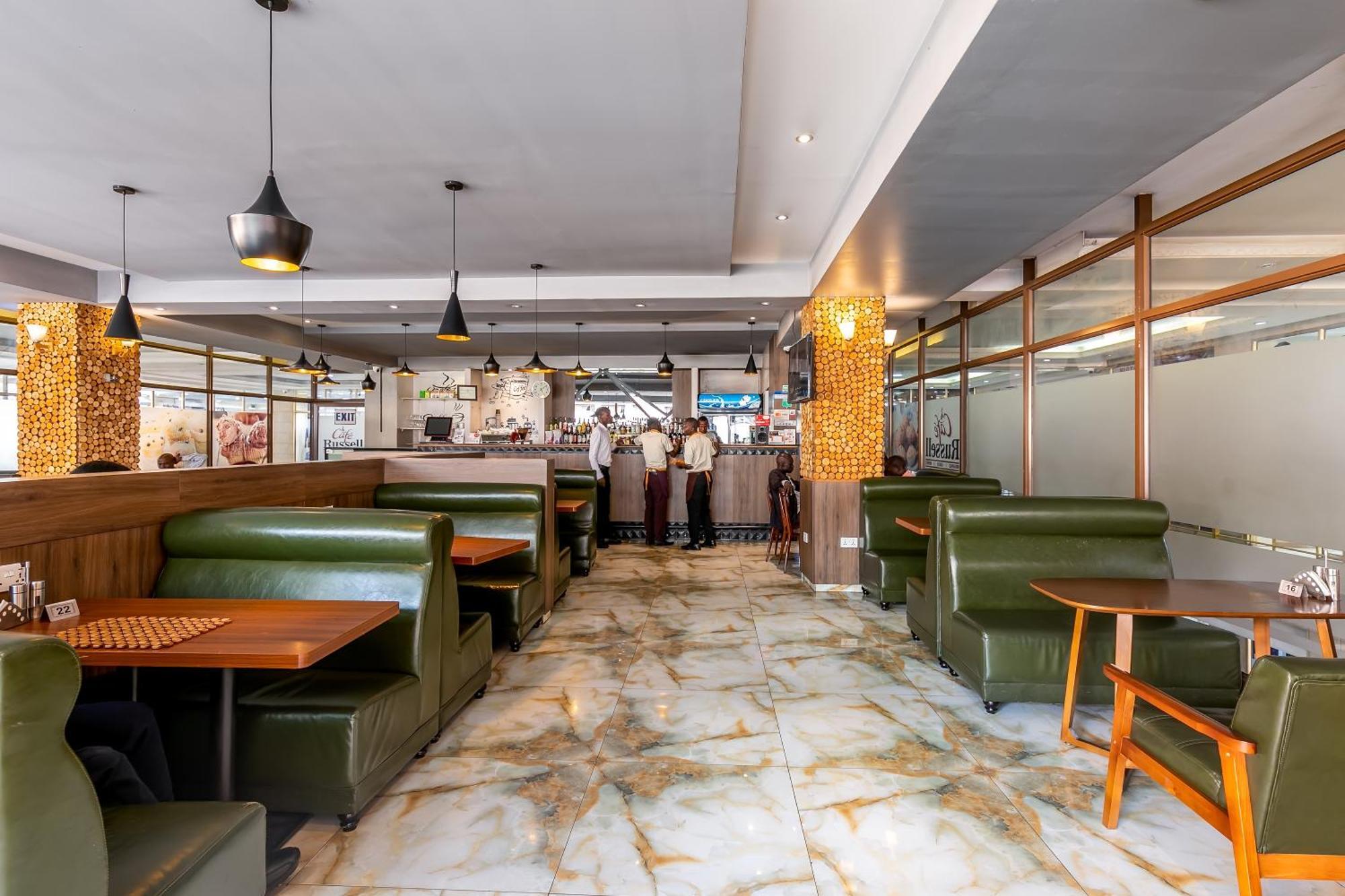 Russell Hotel Kampala Dış mekan fotoğraf