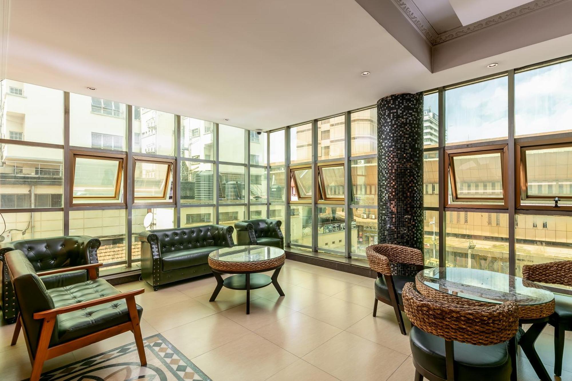 Russell Hotel Kampala Dış mekan fotoğraf