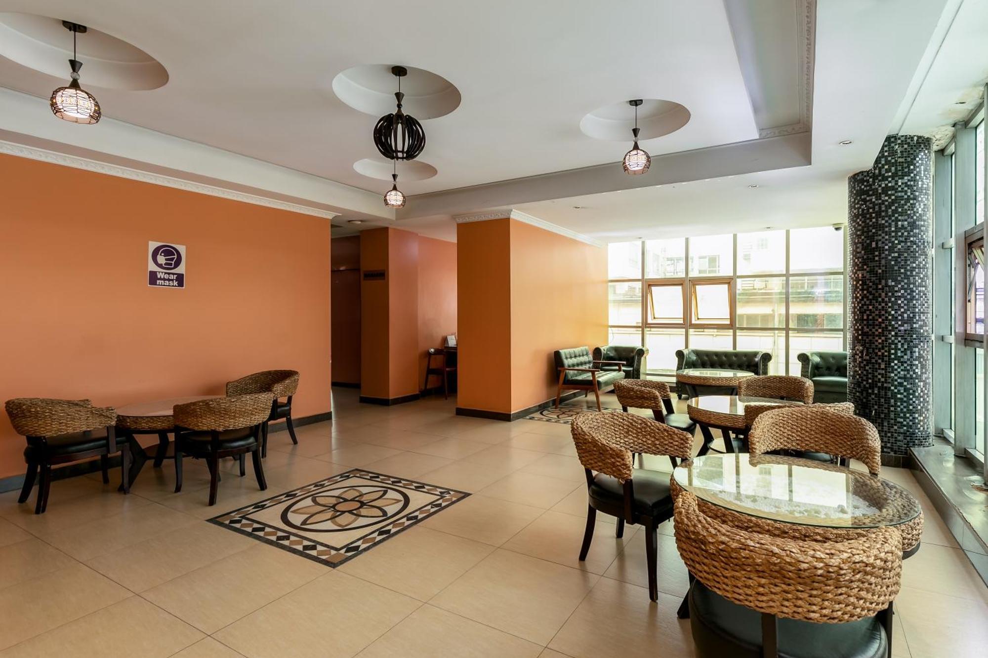 Russell Hotel Kampala Dış mekan fotoğraf