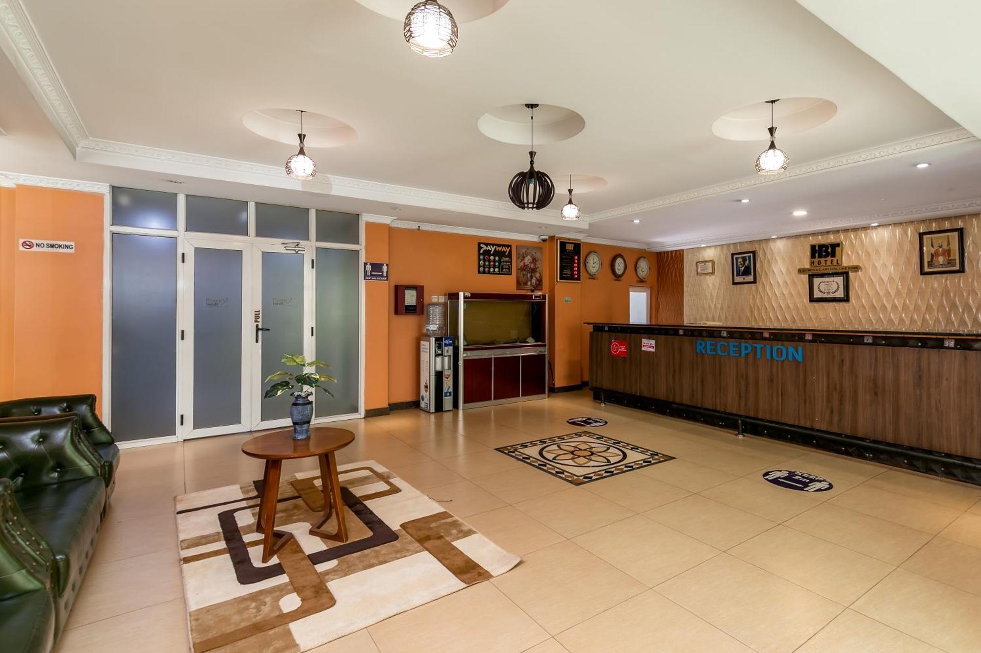 Russell Hotel Kampala Dış mekan fotoğraf