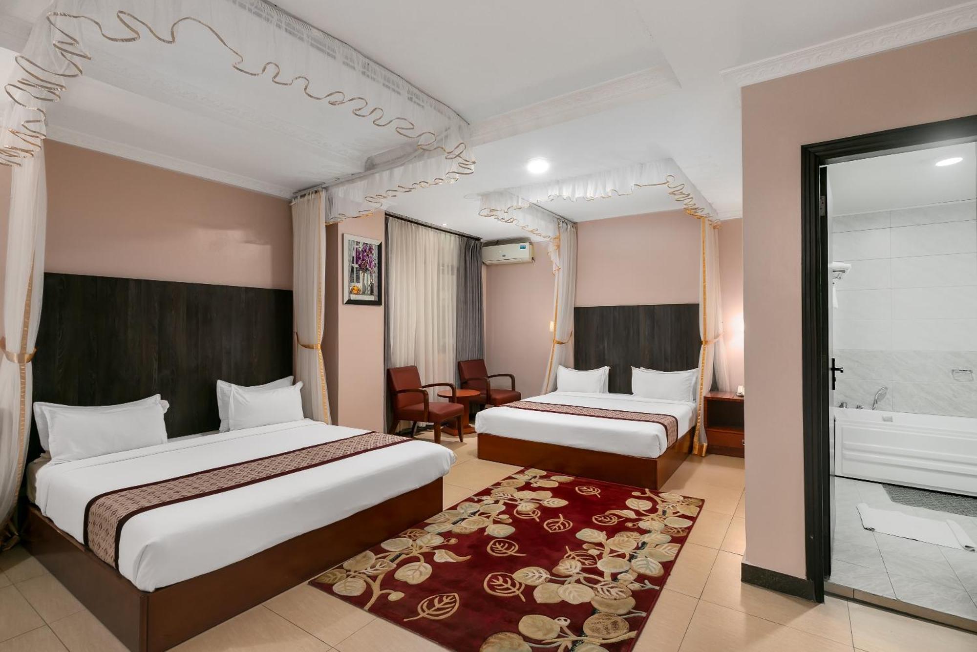 Russell Hotel Kampala Dış mekan fotoğraf